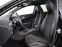 Mercedes-Benz GLA 200 AMG Line | Panoramadak | Stoelverwarming | Leder/Alcantara | Bi-Xenon | Sportstoelen | Bluetooth | Airco | 19'' | Getint glas