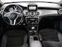 Mercedes-Benz GLA 200 AMG Line | Panoramadak | Stoelverwarming | Leder/Alcantara | Bi-Xenon | Sportstoelen | Bluetooth | Airco | 19'' | Getint glas