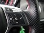 Mercedes-Benz GLA 200 AMG Line | Panoramadak | Stoelverwarming | Leder/Alcantara | Bi-Xenon | Sportstoelen | Bluetooth | Airco | 19'' | Getint glas