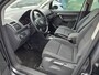 Volkswagen Touran 1.6-16V FSI | AUTOMAAT | NW APK | TREKHAAK | CRUISE | 12MND GARANTIE |
