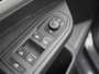 Volkswagen Golf Variant 1.5 eTSI Life 130 PK| Dealeronderhouden | Navigatie | Trekhaak | Stoelverwarming | Stuurwielverwarming | Parkeersensoren | Travel Assist