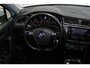 Volkswagen Tiguan 1.5 TSI Comfortline Business | PANO-DAK | ACC | AFN-TRHAAK | CARPLAY | STOEL-VERW | DAB | 17'LMV | PDC |