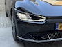 Kia EV6 Plus 77.4 kWh | 100% SOH | Adaptieve cruise | Warmtepomp | Lederen bekleding | Memory | Camera | Meridian sound | Apple CarPlay / Android Auto | Dodehoekdetectie | Stoelverwarming voor&achter | Stoelventilatie | Stuurverwarming | Sfeerverlichting | Elektrische achterklep | Volledig onderhouden