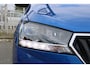 Skoda Fabia Combi 1.0 75pk Business Edition / Panorama dak / Navigatie / LM 16 inch / Parkeersensoren A / Verwarmb voorstoelen