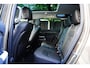 Land Rover Defender 110 P 400 110 BENZINE HSE 7p. / 22 Inch / NL-Auto