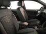 Volkswagen Tiguan 1.4 TSI eHybrid R-Line Business 245PK DSG | Private lease vanaf €657,-| Trekhaak inklapbaar | Navigatie | Parkeercamera | Stoel- en stuurverwarming |