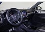Volvo XC40 Recharge P8 AWD R-Design - Panorama/schuifdak - IntelliSafe Assist & Surround - 360º Camera - Harman/Kardon audio - Adaptieve LED koplampen - Verwarmde voorstoelen, stuur & achterbank - Parkeersensoren voor & achter - Elektr. bedienb. voorstoelen met geheugen links - Draadloze tel. lader - Warmtepomp - Extra getint glas - Inklapbare trekhaak - 20' LMV