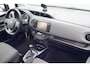 Toyota Yaris 1.5 Hybrid Aspiration / 1e Eigenaar / NL-Auto / Navi / Camera / Climate Control