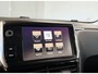 Peugeot 2008 1.2 PureTech Blue Lion | Navi | Sensoren | Trekhaak