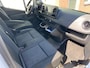 Mercedes-Benz Sprinter 314 2.2 CDI 143pk AUT-7 L2H2 EURO VI-D NAVI Camera ECC Keyless Bluetooth Navigatie-pakket Elektr.Spiegels+Verwarmd BlindSpot-Assist Regensensor Bordherkenning Trekhaak 3.500kg Trekvermogen Betonplex Wandbetimmerd
