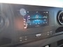 Mercedes-Benz Sprinter 314 2.2 CDI 143pk AUT-7 L2H2 EURO VI-D NAVI Camera ECC Keyless Bluetooth Navigatie-pakket Elektr.Spiegels+Verwarmd BlindSpot-Assist Regensensor Bordherkenning Trekhaak 3.500kg Trekvermogen Betonplex Wandbetimmerd