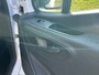 Mercedes-Benz Sprinter 314 2.2 CDI 143pk AUT-7 L2H2 EURO VI-D NAVI Camera ECC Keyless Bluetooth Navigatie-pakket Elektr.Spiegels+Verwarmd BlindSpot-Assist Regensensor Bordherkenning Trekhaak 3.500kg Trekvermogen Betonplex Wandbetimmerd