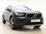 Volvo XC40 T3 Business Pro | Adapt. Cruise control | Trekhaak | Stoel/stuurwiel verwarmd | BLIS |