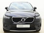 Volvo XC40 T3 Business Pro | Adapt. Cruise control | Trekhaak | Stoel/stuurwiel verwarmd | BLIS |