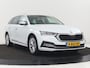 Skoda Octavia 1.5 e-TSI Business Edition | Stoelverwarming | Trekhaak | Camera | Carplay | Sfeerverlichting | Memory | Navigatie | Full LED | Digital Cockpit | Side Assist | Climate control | Cruise control