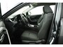 Toyota RAV4 2.5 Hybrid AWD Active | Apple Carplay | Android Auto | Adaptive Cruise Control | Achteruitrijcamera | Trekhaak | 1650 kg Trekgewicht |
