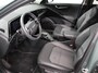Kia Niro EV DynamicLine 64.8 kWh Automaat Climate control Adaptieve cruise control Parkeersensoren Camera Stuurverwarming Stoelverwarming Keyless LED Trekhaak Navigatie Apple Carplay/ Android Auto