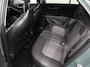 Kia Niro EV DynamicLine 64.8 kWh Automaat Climate control Adaptieve cruise control Parkeersensoren Camera Stuurverwarming Stoelverwarming Keyless LED Trekhaak Navigatie Apple Carplay/ Android Auto