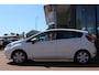 Ford Fiesta 1.25 *Limited* | Nieuwe APK !! | Nieuwe Distributie | A/C | Extra velgen set | Orig.NL | Topper!! |