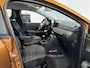 Dacia Sandero 90PK TCe Comfort | 1e eigenaar | Parkeersensoren | Climate Control | Apple CarPlay/Android Auto | Licht & Regen Sensor | Armsteun |