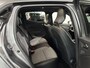 Renault Clio 90PK TCe GPF Techno | Navi | Camera | Parkeersensoren | Digital Cockpit | Apple CarPlay/Android Auto | Armsteun | Licht & Regen Sensor | Climate Control |
