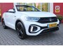 Volkswagen T-Roc Cabrio 1.5 TSI 150PK AUTOMAAT R-LINE BLACK STYLE | AFNEEMBARE TREKHAAK | ACHTERUITRIJCAMERA | NAVIGATIE  | IQ LIGHT MATRIX KOPLAMPEN | DAB+ RADIO | DRAADLOOS APPLE CARPLAY/ANDROID AUTO | ADAPTIVE CRUISE CONTROL | STOEL/STUUR VERWARMING | 18" LICHTMETALEN VELGEN BLACK | PARKEERSENSOREN VOOR + ACHTER | VIRTUAL COCKPIT | DODEHOEK DETECTIE | R-LINE BEKLEDING | DAB+ RADIO |