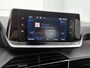 Peugeot 208 Active 75pk | Navigatie via Apple Carplay / Android Auto | Airco | Cruise Control | DAB+ radio | Bluetooth | Automatisch dimlicht | Multifunctioneel lederen stuurwiel |