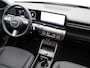 Hyundai Kona 1.6 GDI HEV Premium Sky | Panoramadak | Stoelverkoeling | 360 Camera | Bose Audio | Adaptieve Cruise Control | Climate Control