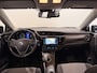 Toyota Auris Touring Sports 1.8 Hybrid Volcano Edition | Trekhaak | All-Season banden |