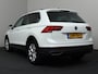 Volkswagen Tiguan 1.5 TSI Life | Trekhaak | Camera | Adaptief Cruise Control!