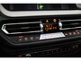 BMW 1-Serie 120iA High Executive Edition PANO | FULL LED | HEAD UP | STUUR+STOELVERW | CARPLAY | KEYLESS | NAVI | LMV 18''