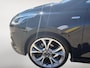 Ford Fiesta 1.0 EcoBoost ST-Line |Verwarmde voorruit| Navigation Pack| Lederen bekleding| Keyless Entry| 12 maanden garantie|