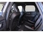 Volvo XC60 T8 Recharge AWD Plus Black Edition - Panorama/schuifdak - IntelliSafe Assist & Surround - 360º Camera - Harman/Kardon audio - Adaptieve LED koplampen - Verwarmde voorstoelen, stuur & achterbank - Parkeersensoren voor & achter - Elektr. bedienb. voorstoelen met geheugen - Head up display - Draadloze tel. lader - Inklapbare trekhaak - 21' LMV
