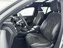Volvo XC40 2.0 T5 AWD R-Design Intro Edition | Achteruitrijcamera | Panoramadak | Elektr. verstelbare stoelen + memory | Harman Kardon Soundsystem | Climate Control + Stoelverwarming |