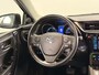 Toyota Auris 1.8 Hybrid Executive | Parkeersensoren voor - en achter | Dealeronderhouden |