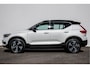Volvo XC40 Recharge Twin Plus 408pk SOH 89% Trekhaak/ Stuur-stoelverwarming/ Navigatie/ Carplay/ Camera/ Adapt. cruise/ Blis