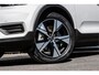 Volvo XC40 Recharge Twin Plus 408pk SOH 89% Trekhaak/ Stuur-stoelverwarming/ Navigatie/ Carplay/ Camera/ Adapt. cruise/ Blis