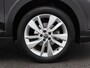 Volkswagen Taigo 1.0 TSi 110 Pk Automaat Life Business | Panorama dak | Adaptive cruise | Stoelverwarming | Trekhaak | CarPlay | 17 Inch | 86.564 Km !!