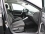 Volkswagen Taigo 1.0 TSi 110 Pk Automaat Life Business | Panorama dak | Adaptive cruise | Stoelverwarming | Trekhaak | CarPlay | 17 Inch | 86.564 Km !!