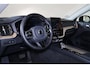 Volvo XC60 T6 Recharge AWD Plus Dark - Panorama/schuifdak - IntelliSafe Assist & Surround - 360º Camera - Harman/Kardon audio - Verwarmde voorstoelen, stuur & achterbank - Parkeersensoren voor & achter - Elektr. bedienb. voorstoelen met geheugen - Head up display - Extra getint glas - Inklapbare trekhaak - 19' LMV