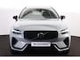 Volvo XC60 T6 Recharge AWD Plus Dark - Panorama/schuifdak - IntelliSafe Assist & Surround - 360º Camera - Harman/Kardon audio - Verwarmde voorstoelen, stuur & achterbank - Parkeersensoren voor & achter - Elektr. bedienb. voorstoelen met geheugen - Head up display - Extra getint glas - Inklapbare trekhaak - 19' LMV