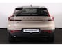 Volvo EC40 Performance Ultra 82 kWh - Panoramadak - IntelliSafe Assist & Surround - 360º Camera - Harman/Kardon audio - Verwarmde voorstoelen, stuur & achterbank - Parkeersensoren voor & achter - Elektr. bedienb. voorstoelen met geheugen links - Draadloze tel. lader - Warmtepomp - Extra getint glas - Elektr. inklapbare trekhaak - 19' LMV