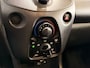 Toyota Aygo 1.0 VVT-i x-fun | Zeer lage Km stand | Airco | Dealeronderhouden |