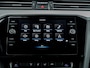 Volkswagen Passat Variant 1.5 TSI Comfort Business | Trekhaak | LED Koplampen | Keyless | Navigatie | Draadloze Telefoonlader | Parkeersensoren | Climate Control | Adaptieve Cruise Control | Metallic Lak | Lichtmetalen Velgen |