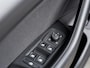 Volkswagen Passat Variant 1.5 TSI Comfort Business | Trekhaak | LED Koplampen | Keyless | Navigatie | Draadloze Telefoonlader | Parkeersensoren | Climate Control | Adaptieve Cruise Control | Metallic Lak | Lichtmetalen Velgen |