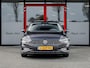 Volkswagen Passat Variant 1.5 TSI Comfort Business | Trekhaak | LED Koplampen | Keyless | Navigatie | Draadloze Telefoonlader | Parkeersensoren | Climate Control | Adaptieve Cruise Control | Metallic Lak | Lichtmetalen Velgen |