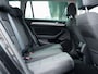 Volkswagen Passat Variant 1.5 TSI Comfort Business | Trekhaak | LED Koplampen | Keyless | Navigatie | Draadloze Telefoonlader | Parkeersensoren | Climate Control | Adaptieve Cruise Control | Metallic Lak | Lichtmetalen Velgen |