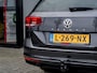 Volkswagen Passat Variant 1.5 TSI Comfort Business | Trekhaak | LED Koplampen | Keyless | Navigatie | Draadloze Telefoonlader | Parkeersensoren | Climate Control | Adaptieve Cruise Control | Metallic Lak | Lichtmetalen Velgen |
