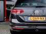 Volkswagen Passat Variant 1.5 TSI Comfort Business | Trekhaak | LED Koplampen | Keyless | Navigatie | Draadloze Telefoonlader | Parkeersensoren | Climate Control | Adaptieve Cruise Control | Metallic Lak | Lichtmetalen Velgen |