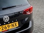 Volkswagen Passat Variant 1.5 TSI Comfort Business | Trekhaak | LED Koplampen | Keyless | Navigatie | Draadloze Telefoonlader | Parkeersensoren | Climate Control | Adaptieve Cruise Control | Metallic Lak | Lichtmetalen Velgen |
